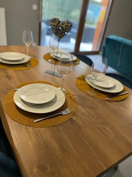 O Calme Cosy - Jardins Et Villes - Experience Unique - Wifi Gratuit - Parking Gratuite Grenoble 0*,