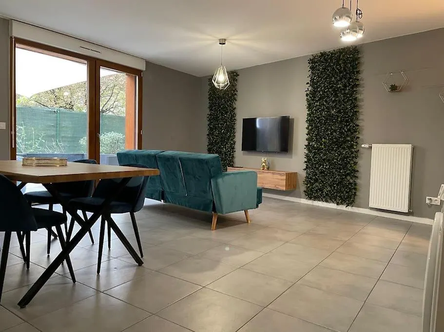 O Calme Cosy - Jardins Et Villes - Experience Unique - Wifi Gratuit - Parking Gratuite Grenoble